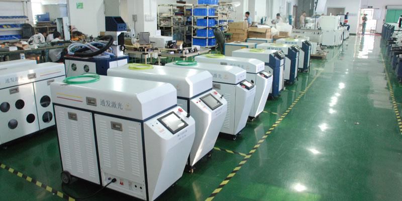 通發(fā)激光TFL-80PF<a href='http://www.27jiajiao.cn/product/2.htm' class='text_a'>光纖<a href='http://www.27jiajiao.cn' class='text_a'>激光焊接機</a></a>